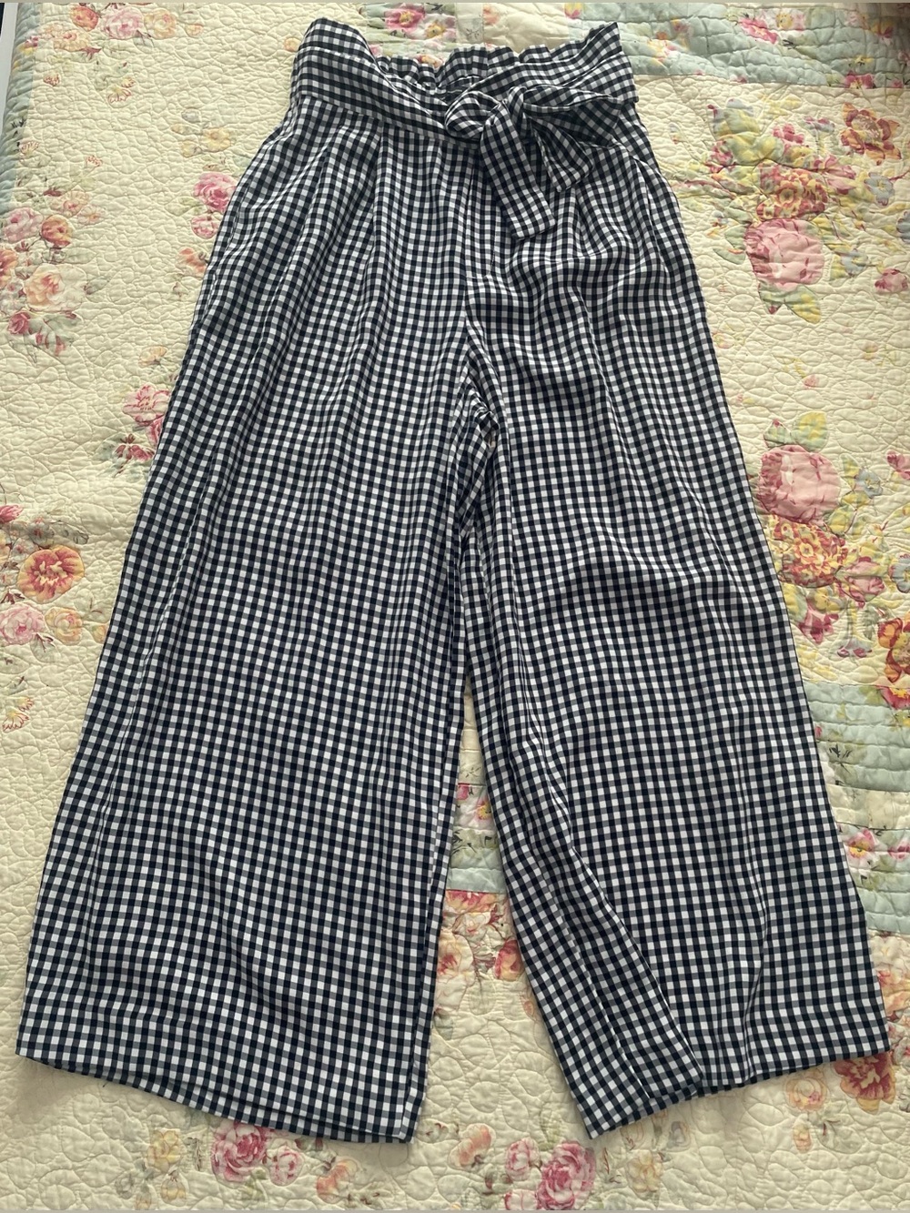 Zara Black and White Gingham Wide-Leg Paperbag Pants with Tie